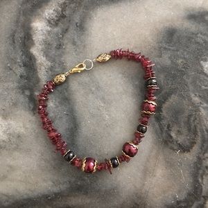 Garnet Chip and Freshwater Pear Bracelet